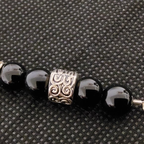 🇨🇦 2 For $25 Artisan Black &white gemstone bracelet - Picture 5 of 7